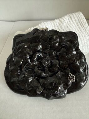 Brighton Small Black Floral Patent Leather Kiss Lock Bag